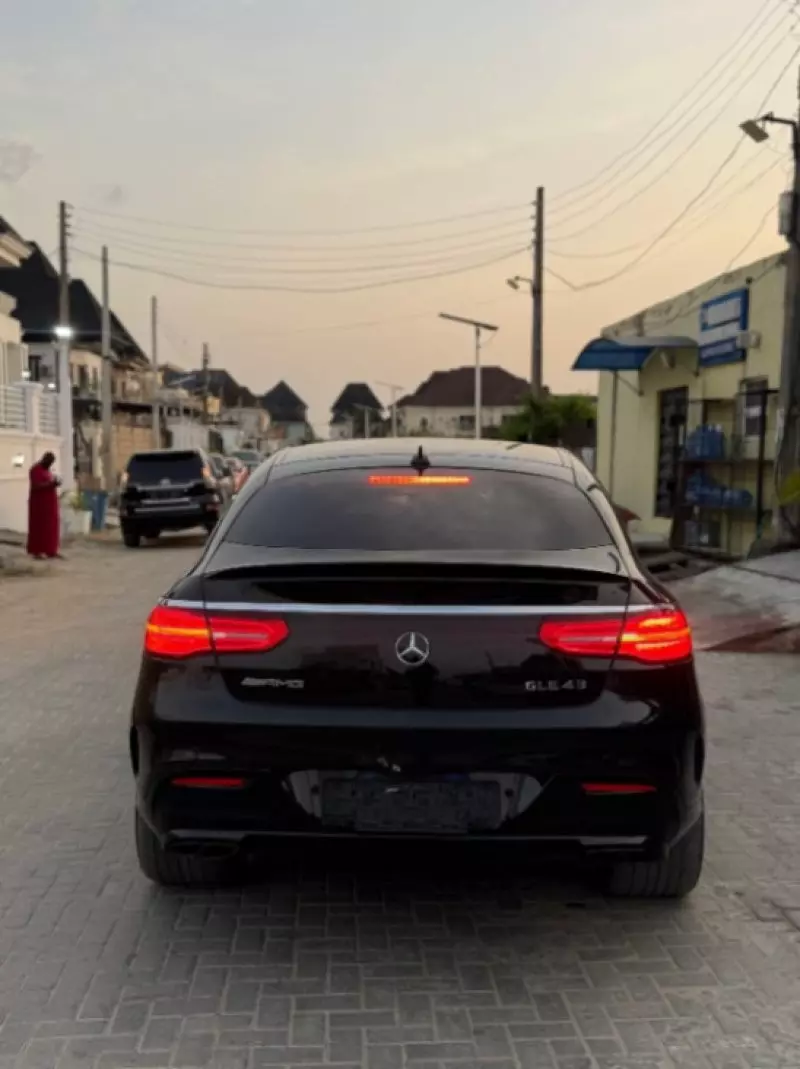 Mercedes-Benz GLE 43 AMG   - 2017