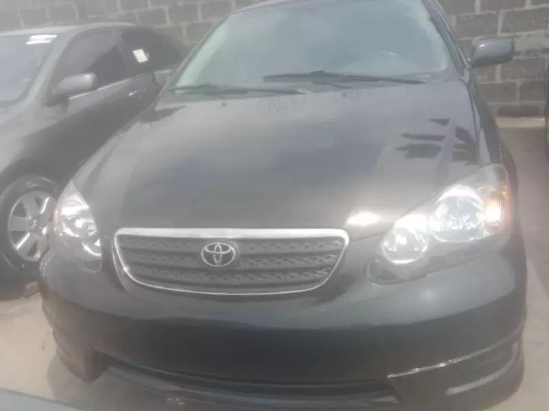 Toyota Corolla   - 2013