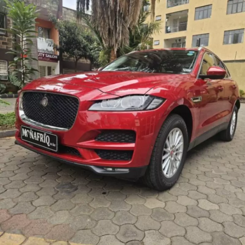 Jaguar F-Pace   - 2019