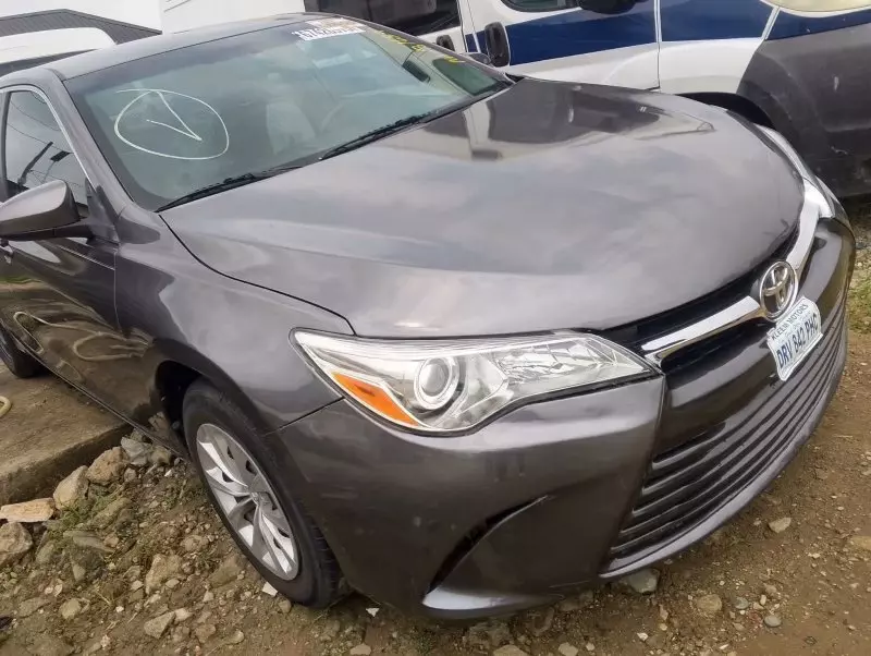Toyota Camry   - 2015