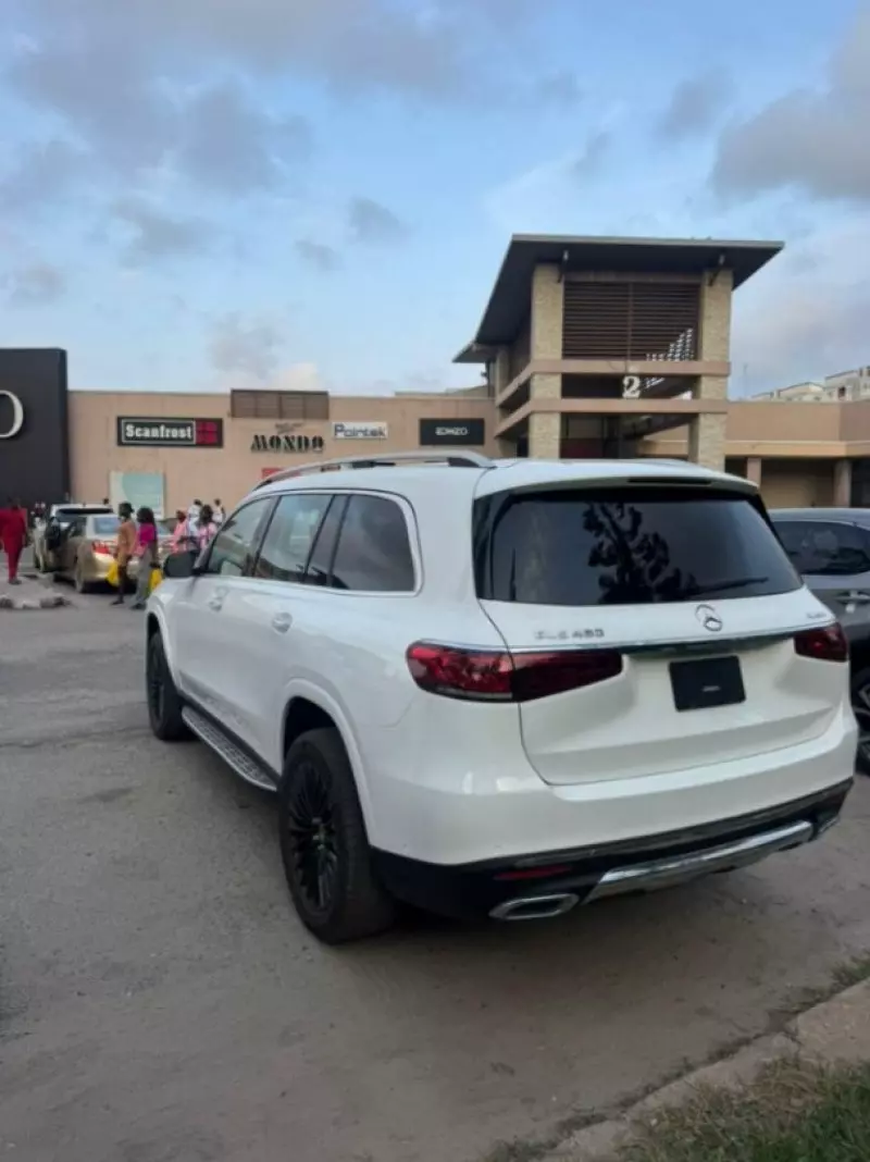 Mercedes-Benz GLS 450   - 2020