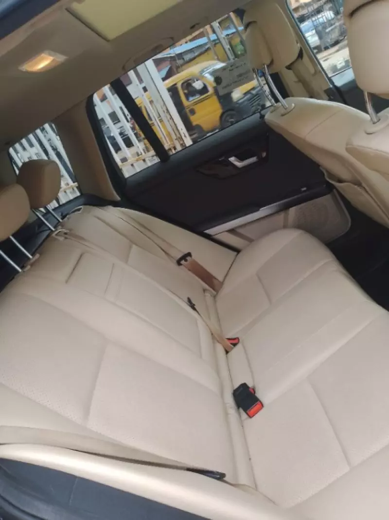Mercedes-Benz GLK 350   - 2015