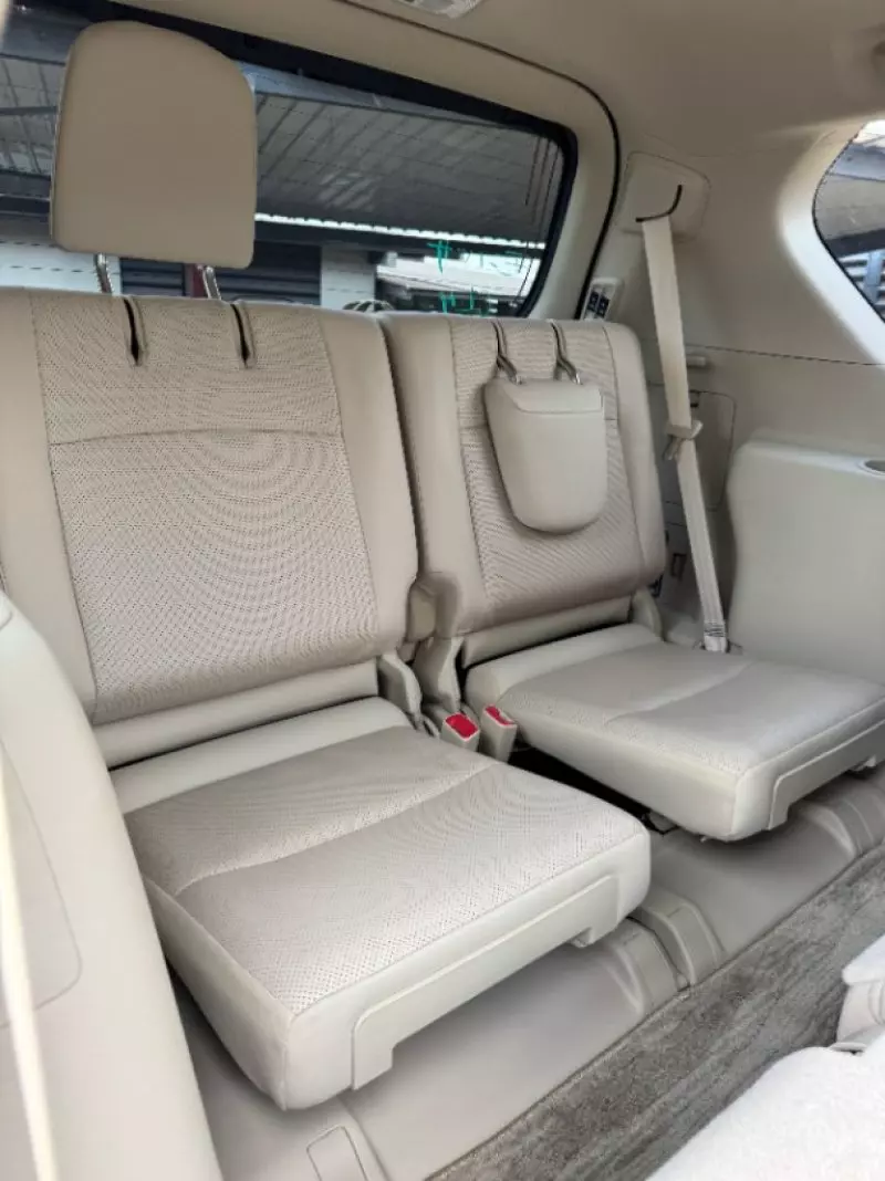Toyota Land Cruiser   - 2018