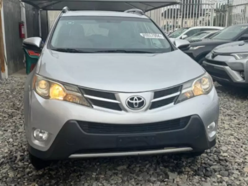 Toyota Rav4   - 2014
