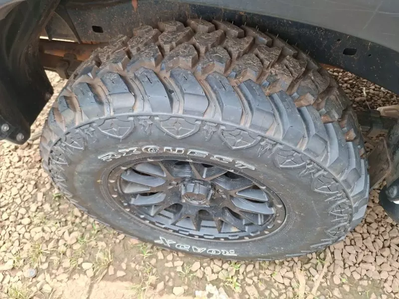 Toyota Hilux   - 2019