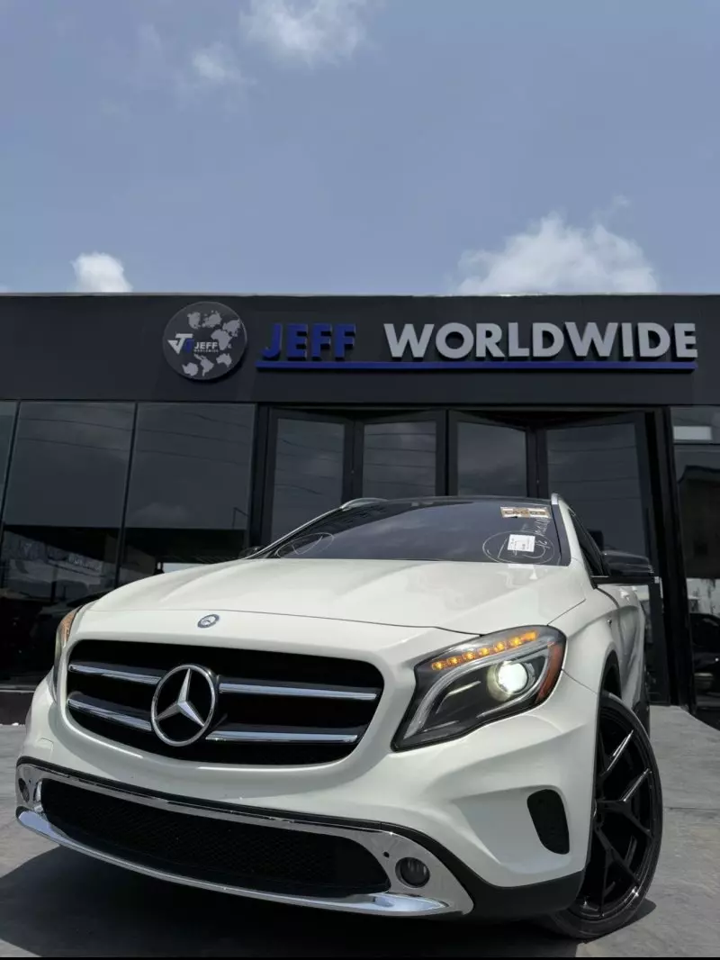 Mercedes-Benz 250   - 2015