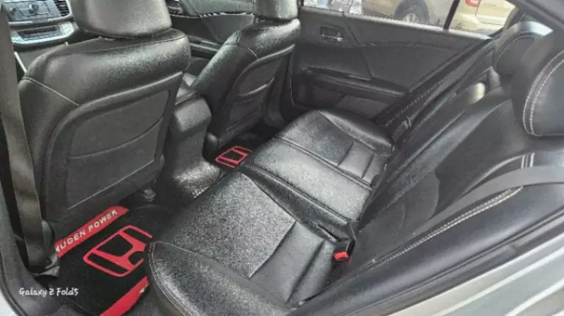 Honda Accord   - 2013