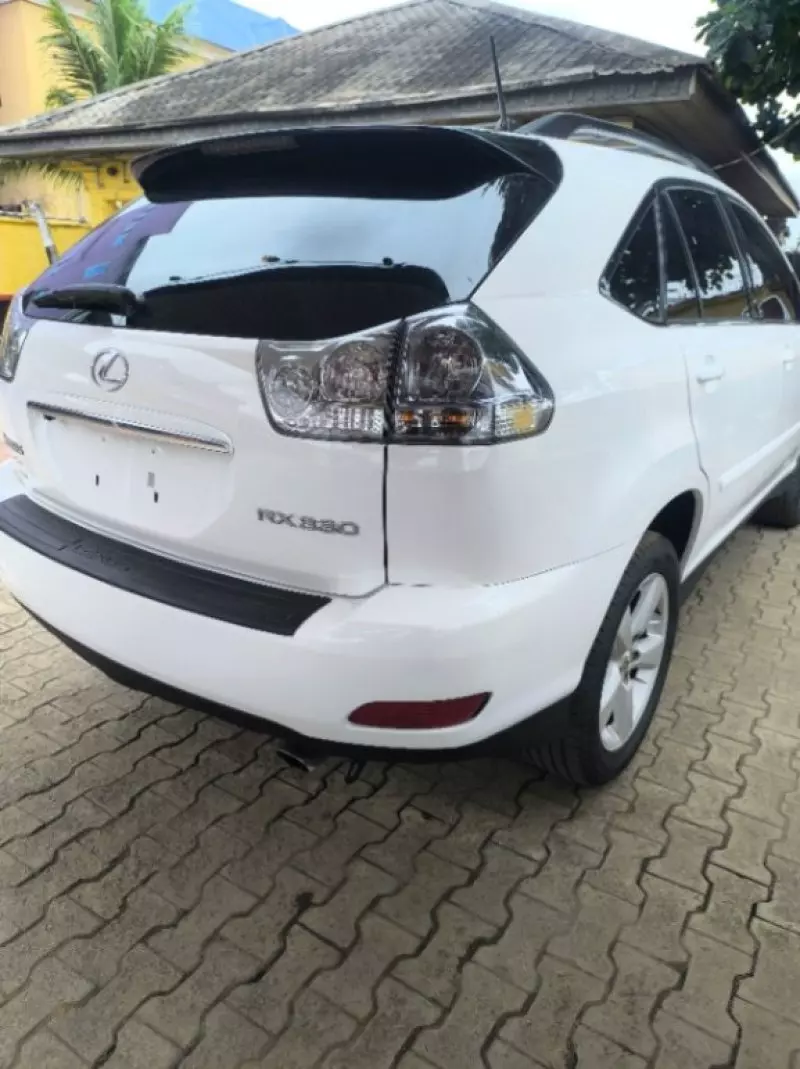 Lexus RX 330   - 2005