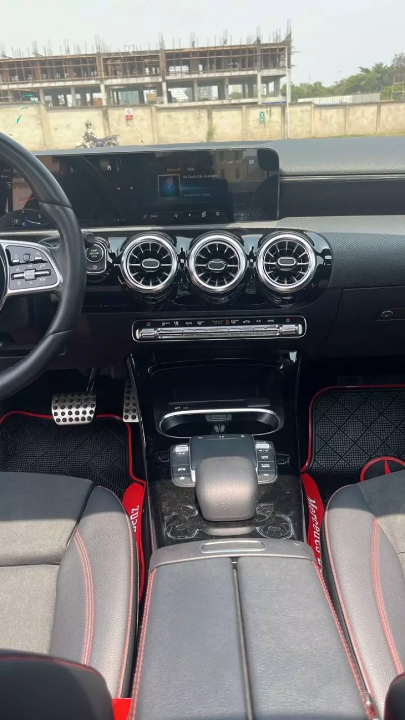 Mercedes-Benz A 220   - 2020