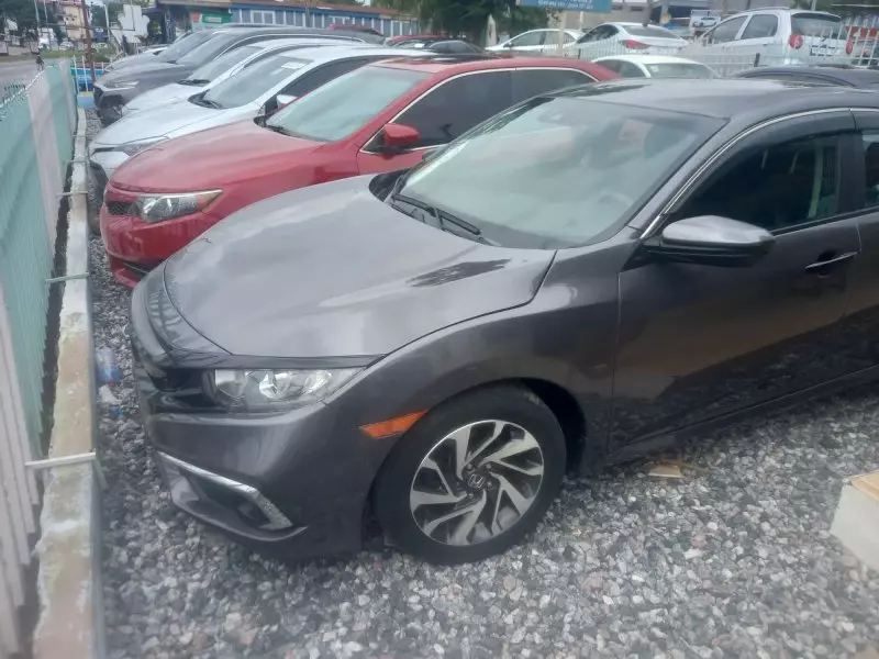 Honda Civic   - 2018