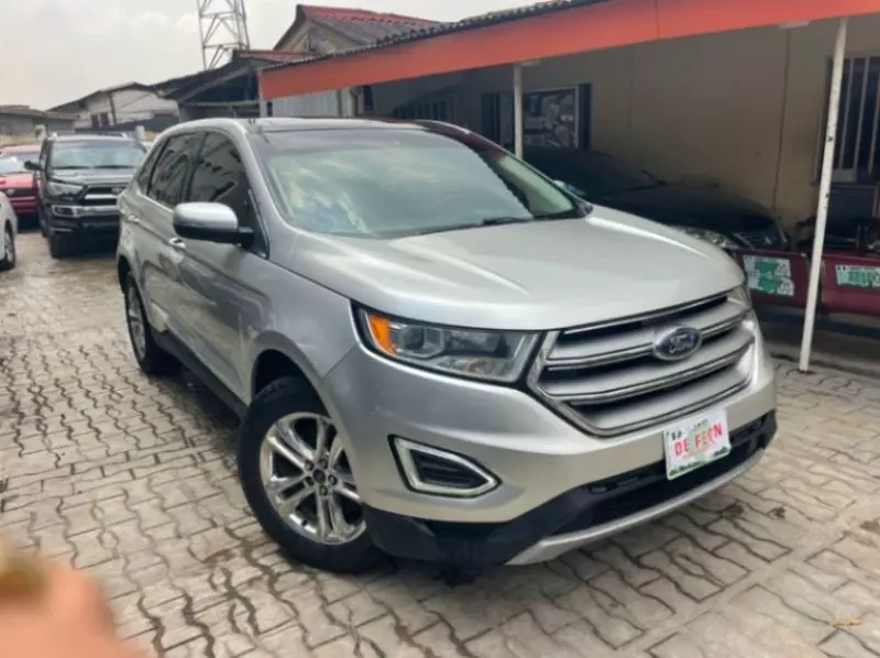 Ford Edge - 2016