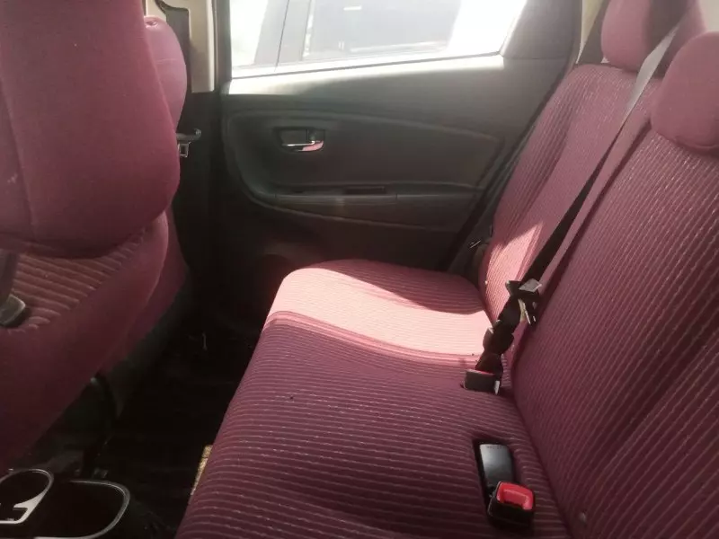 Toyota Vitz   - 2016