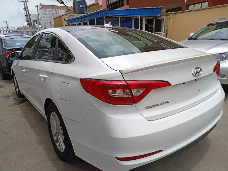 Hyundai Sonata   - 2017