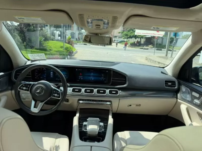 Mercedes-Benz GLE 350 - 2020