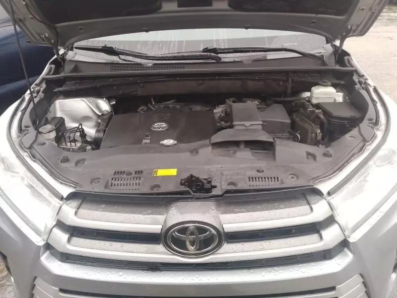Toyota Highlander   - 2019