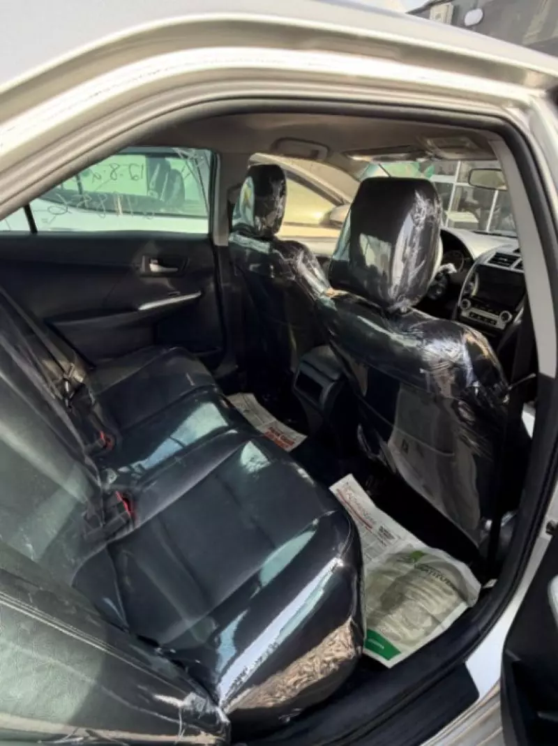 Toyota Camry   - 2013