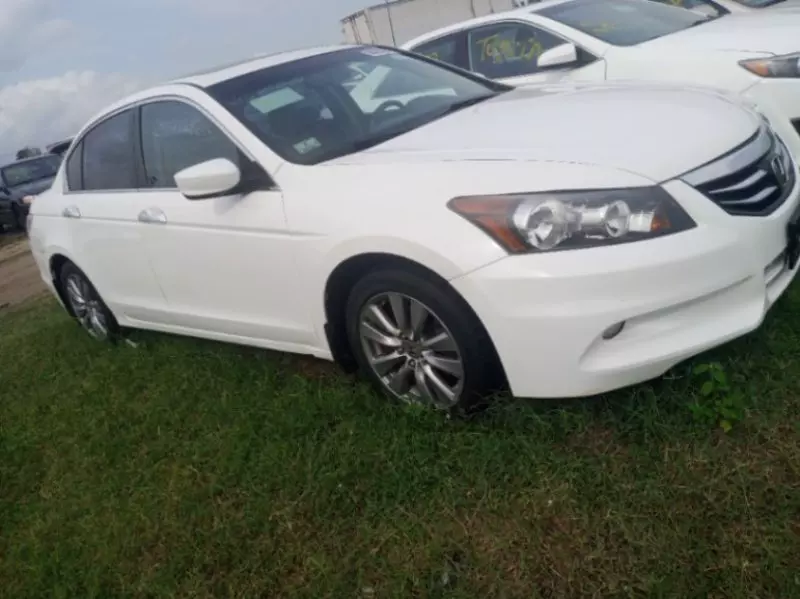 Honda Accord   - 2012