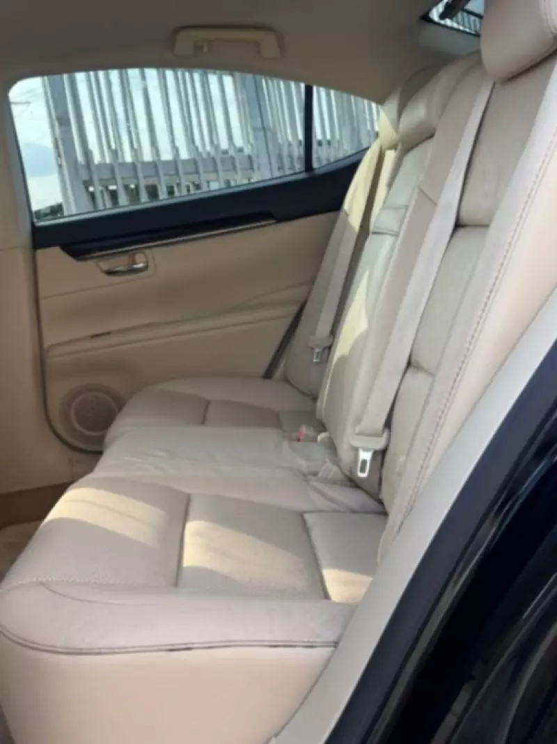 Lexus ES 350   - 2014