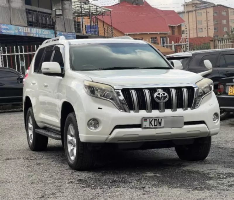 Toyota Landcruiser Prado   - 2016