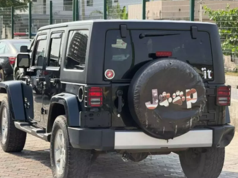 JEEP Wrangler   - 2012