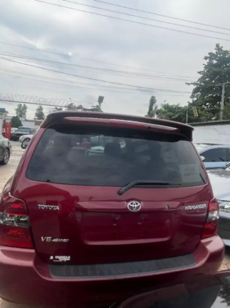 Toyota Highlander   - 2007