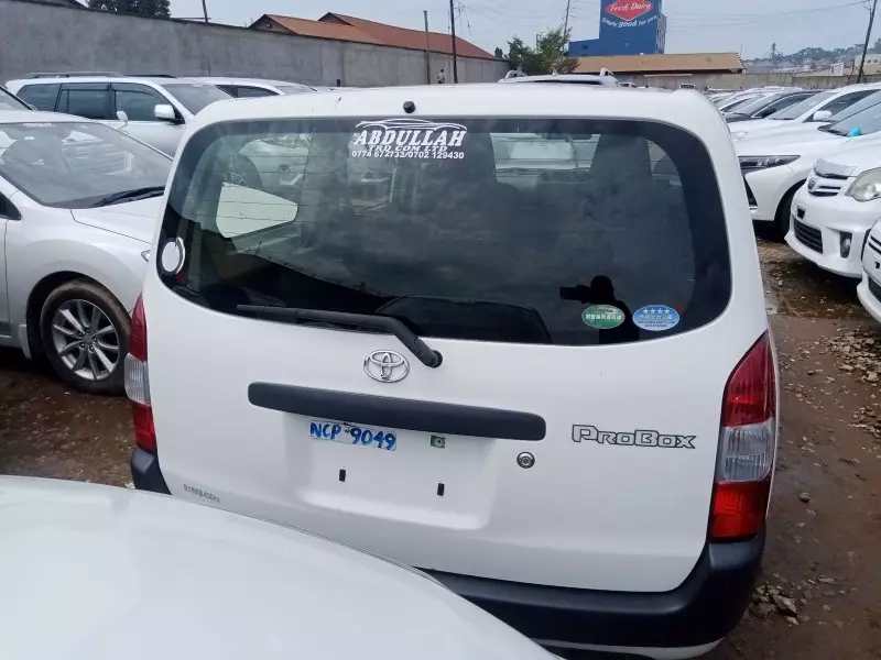 Toyota Probox    - 2015
