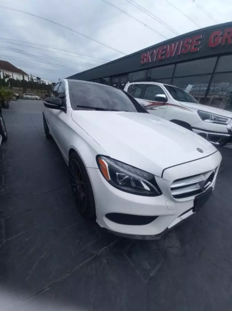 Mercedes-Benz C 400   - 2015