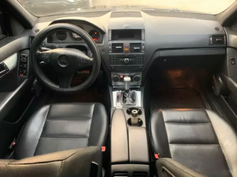 Mercedes-Benz C 300   - 2008