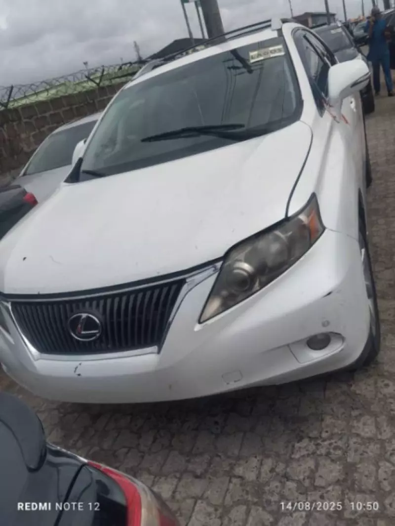 Lexus RX 350   - 2010