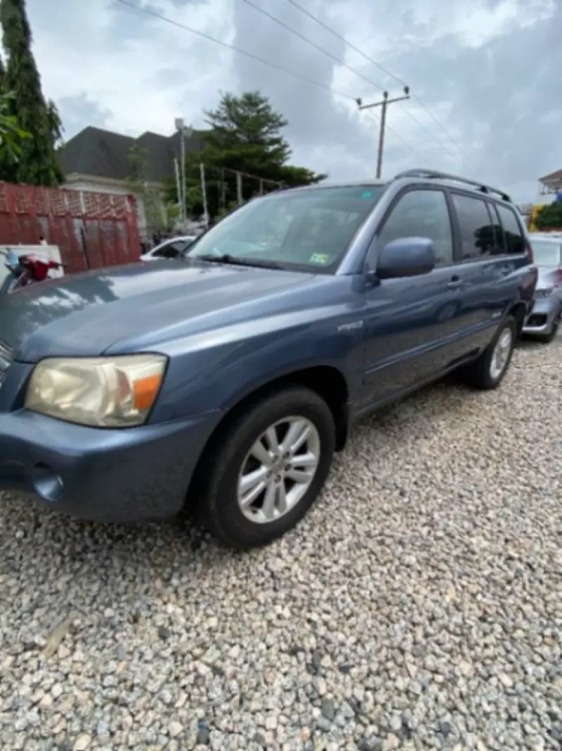 Toyota Highlander   - 2006