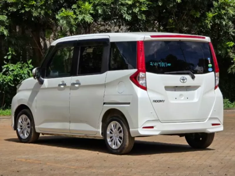 Toyota Roomy   - 2018