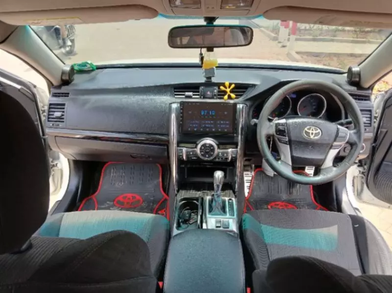 Toyota Mark X   - 2011