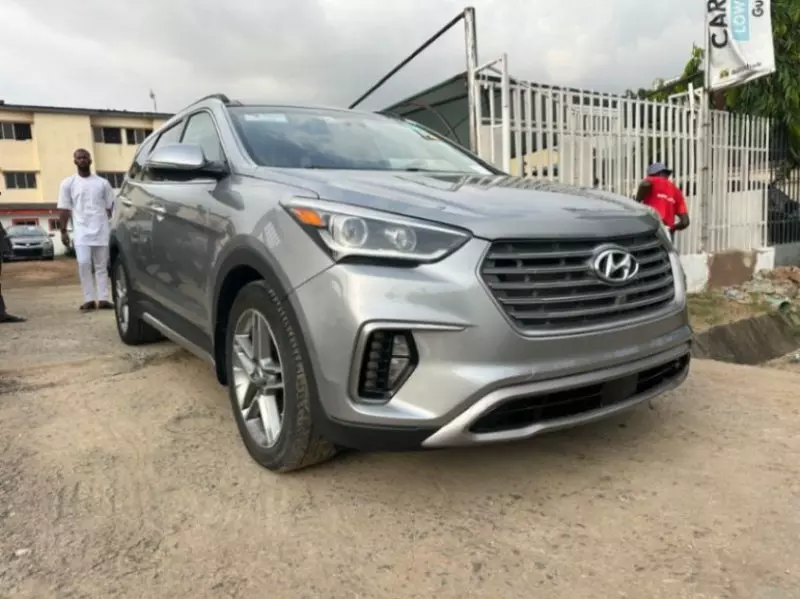 Hyundai Santa Fe