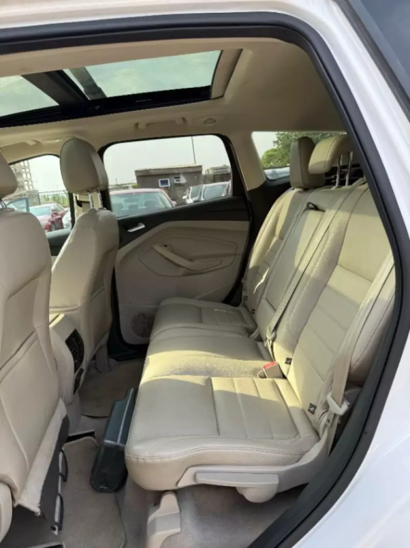 Ford Escape   - 2014