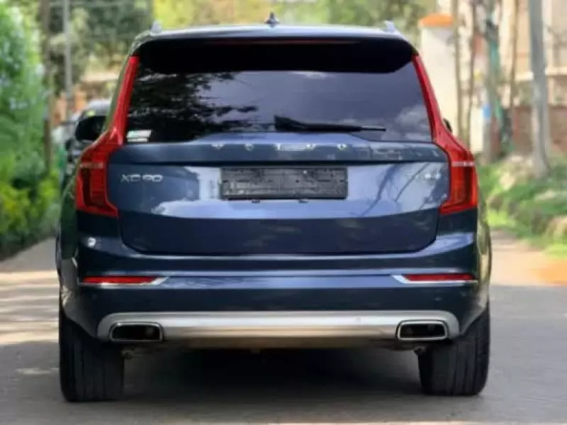 Volvo XC90   - 2019
