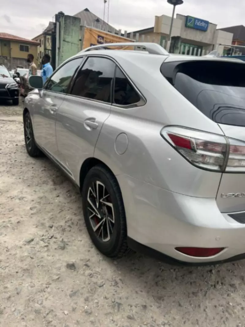 Lexus RX 350   - 2010