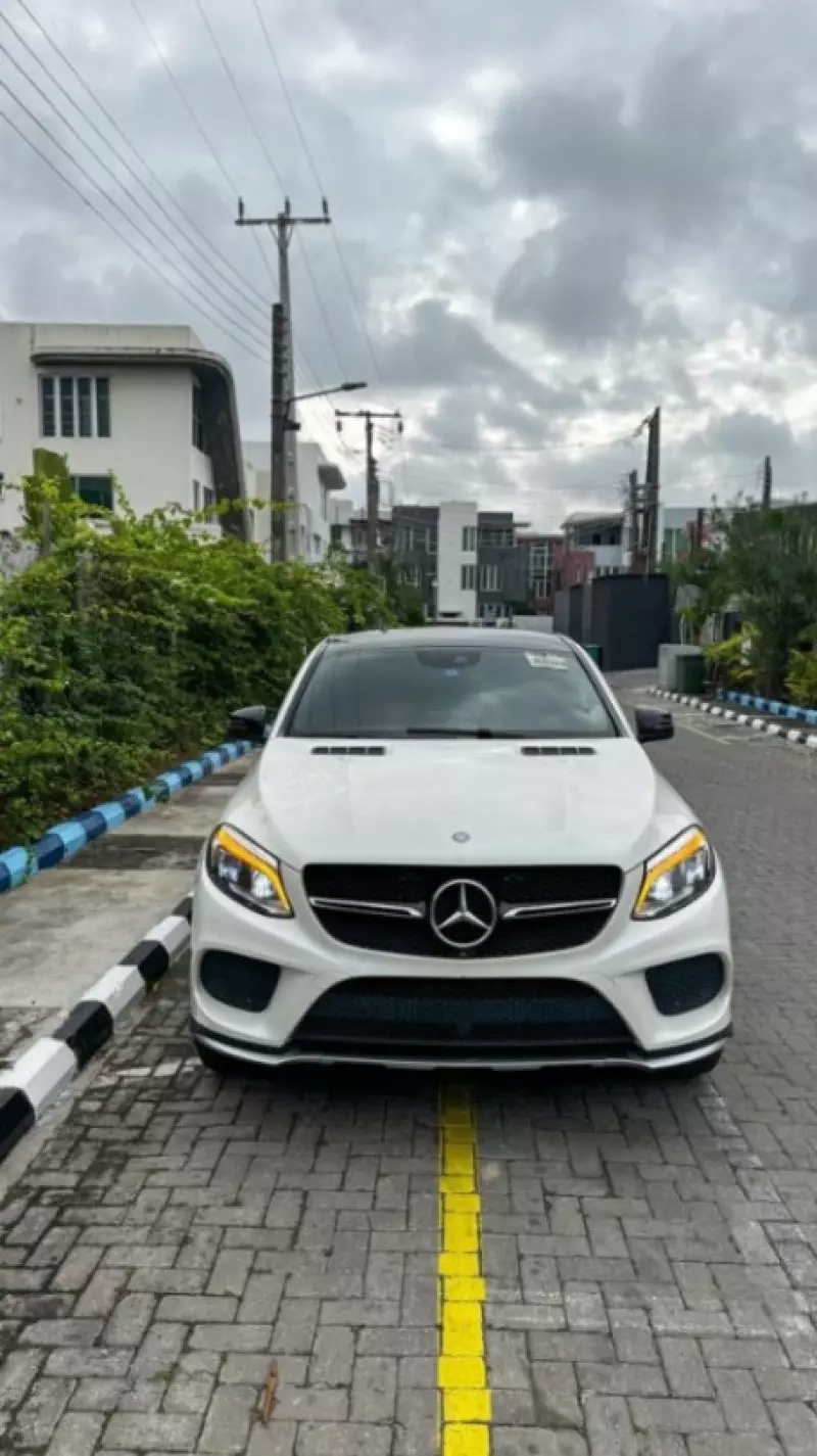 Mercedes-Benz GLE 450   - 2016