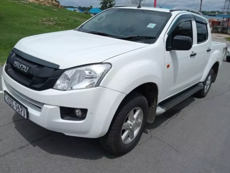 Isuzu D-Max   - 2015