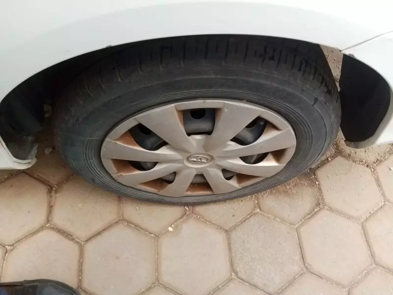 Toyota Fielder    - 2012
