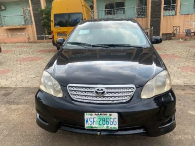 Toyota Corolla   - 2008