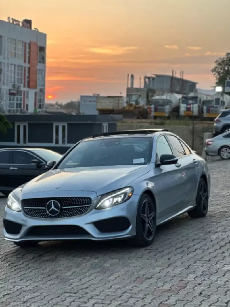Mercedes-Benz C 450 AMG