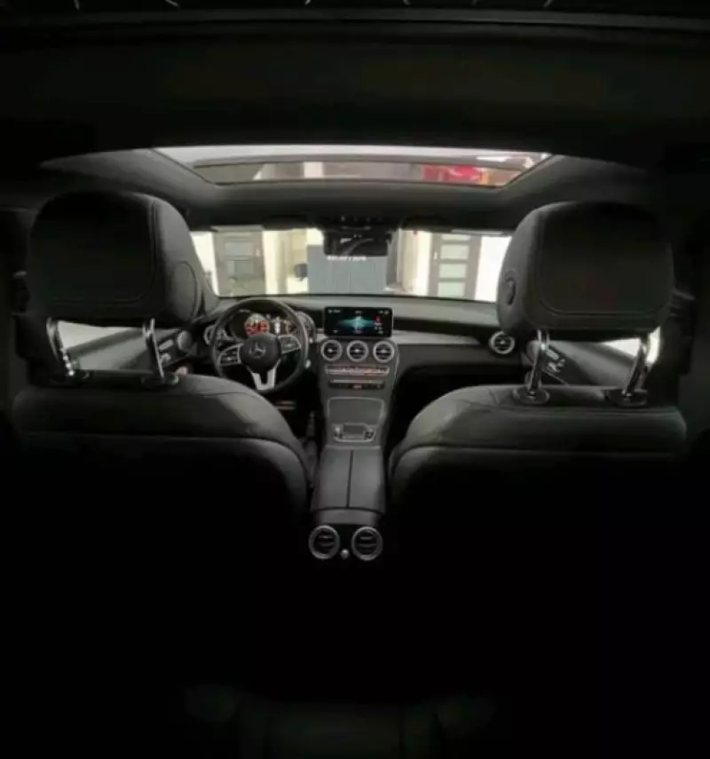 Mercedes-Benz GLC 300   - 2020