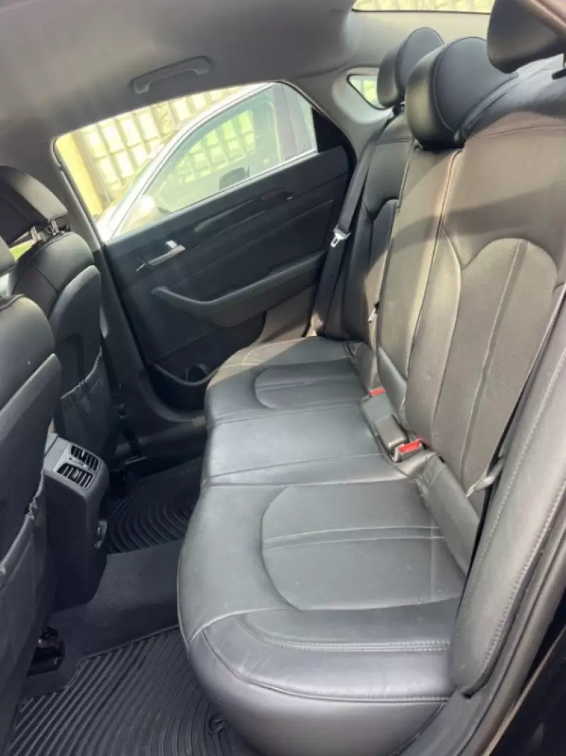 Hyundai Sonata   - 2016