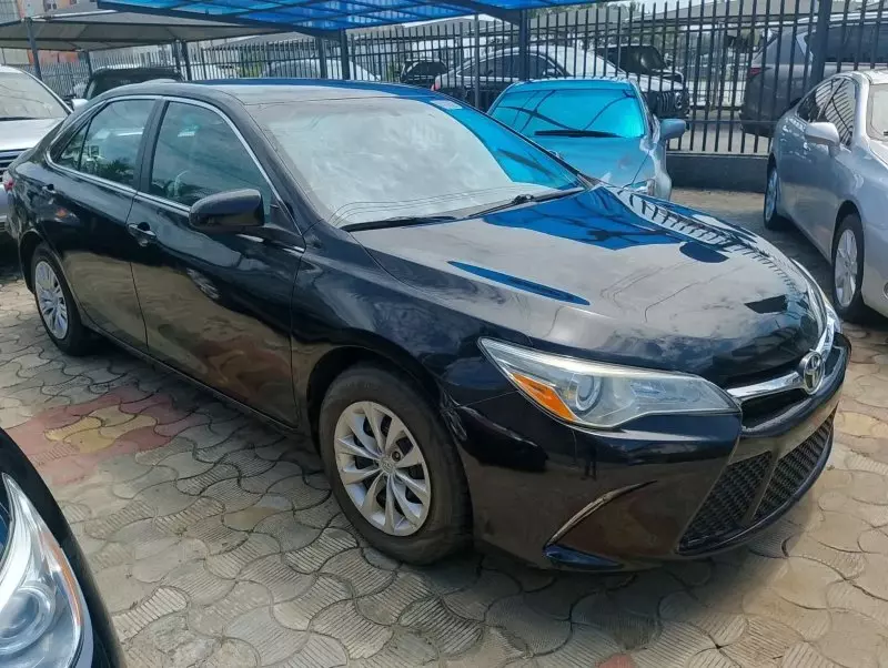 Toyota Camry   - 2015