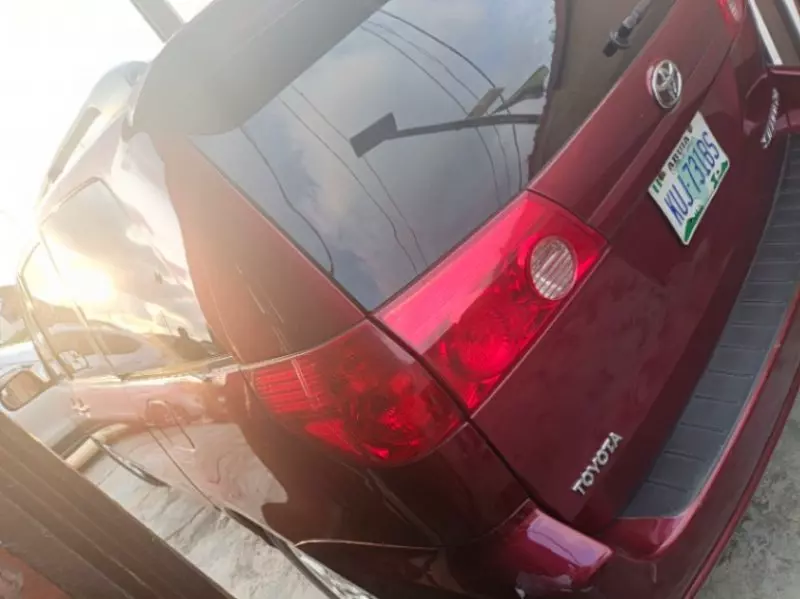 Toyota Sienna