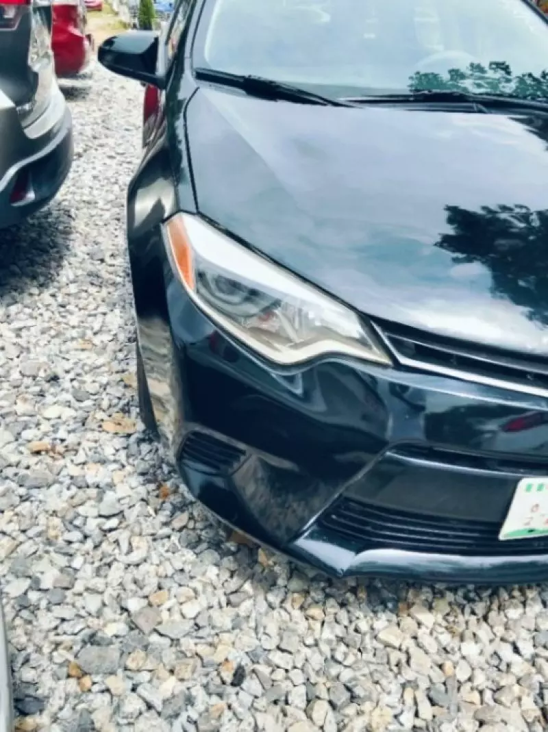 Toyota Corolla   - 2013