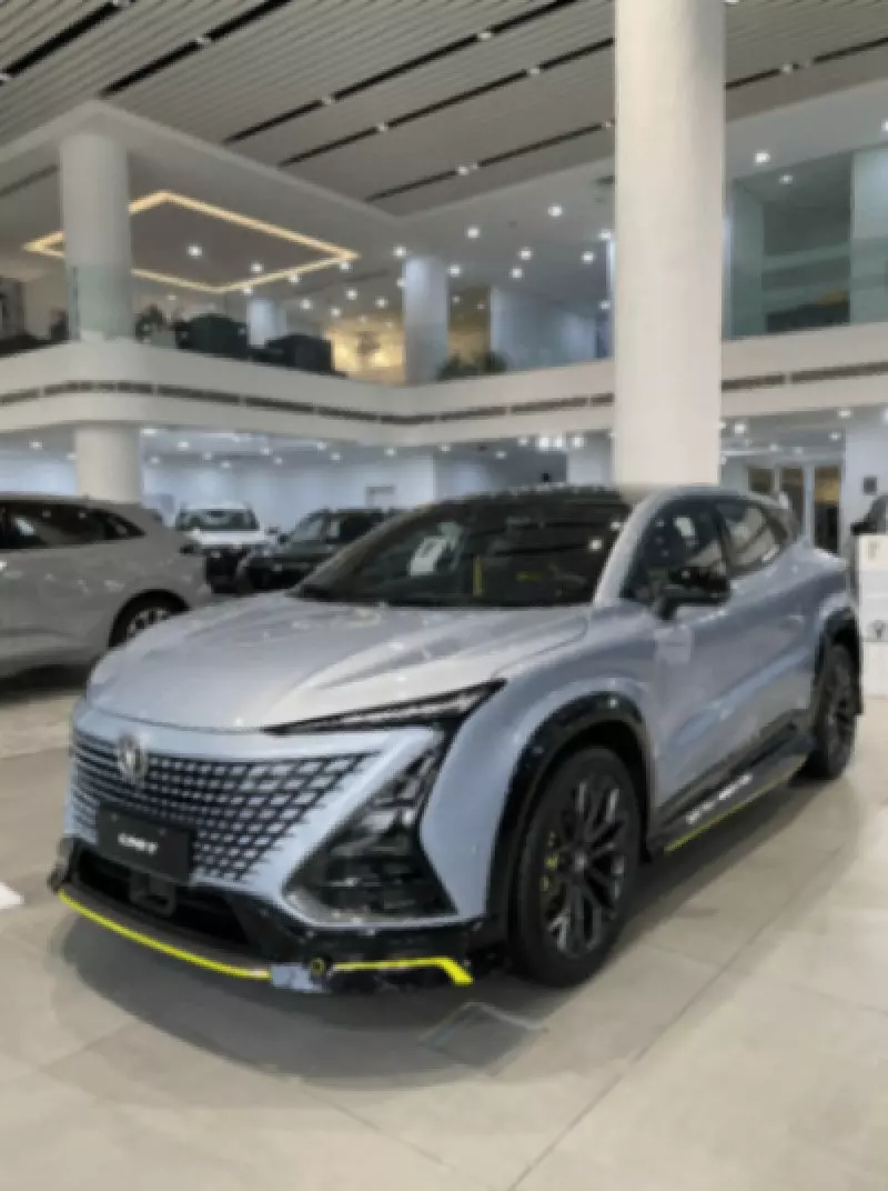 CHANGAN UNI-T   - 2025