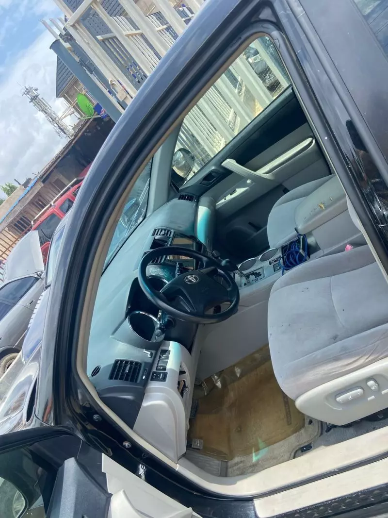 Toyota Highlander   - 2009