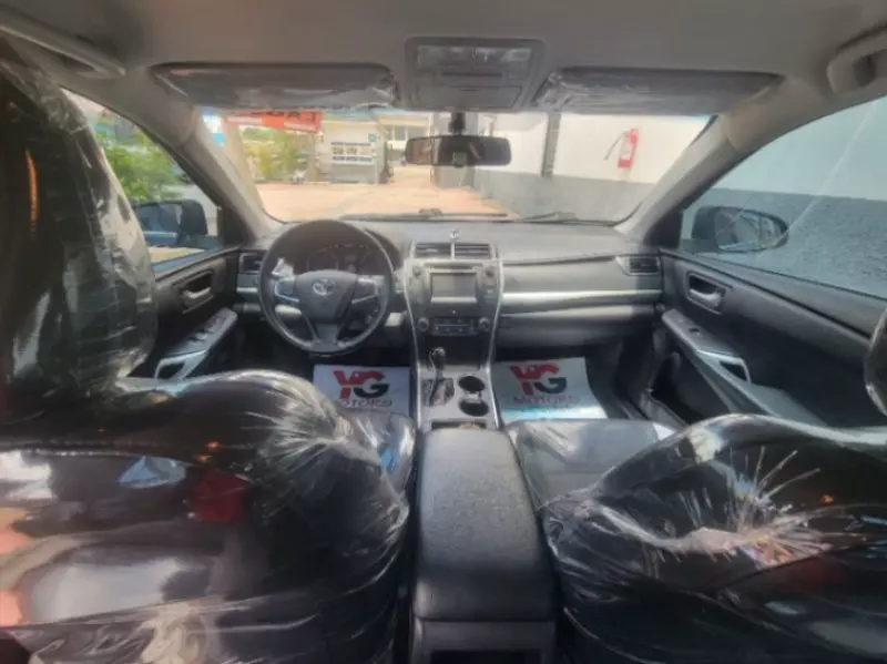 Toyota Camry   - 2017