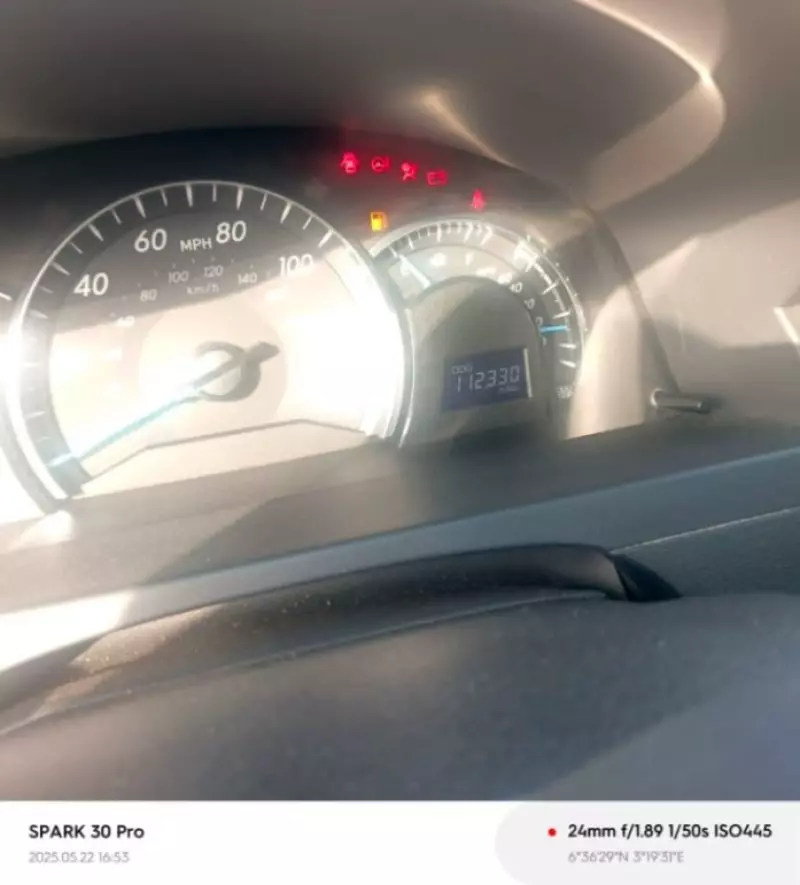 Toyota Camry   - 2012